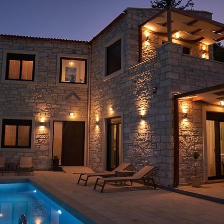 Loutraki  Villa Olive Valley מראה חיצוני תמונה