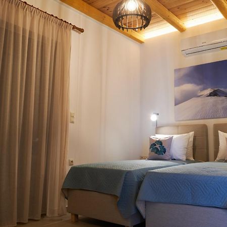 Loutraki  Villa Olive Valley מראה חיצוני תמונה