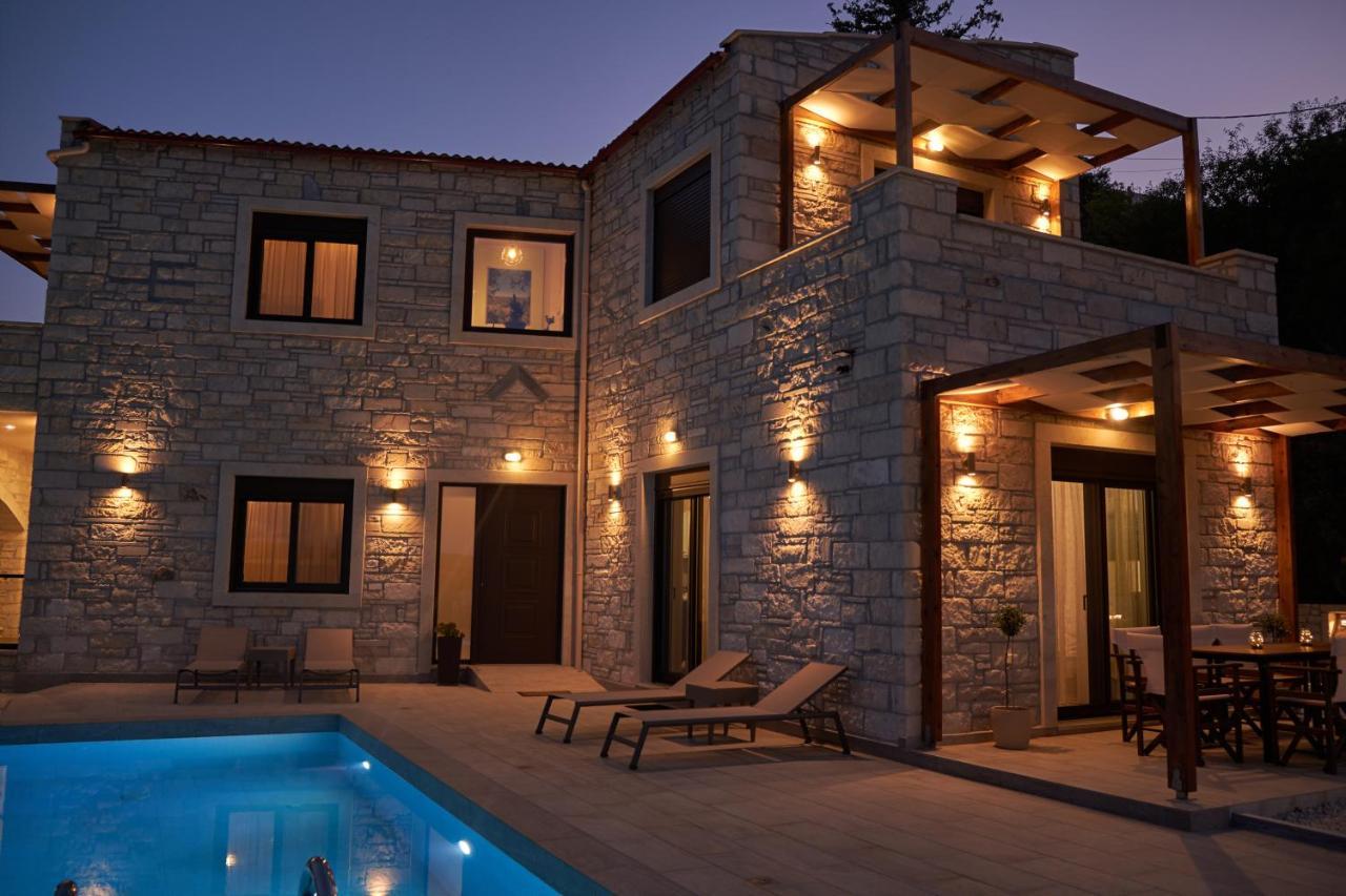 Loutraki  Villa Olive Valley מראה חיצוני תמונה