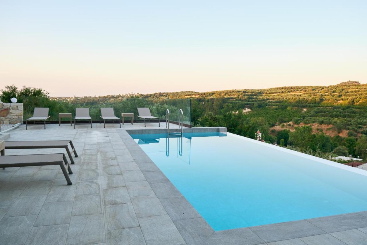 Loutraki  Villa Olive Valley מראה חיצוני תמונה
