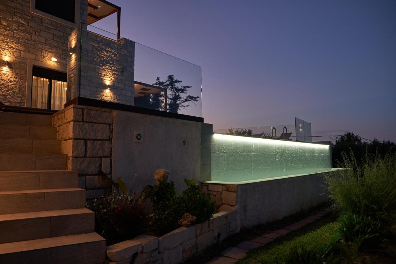 Loutraki  Villa Olive Valley מראה חיצוני תמונה