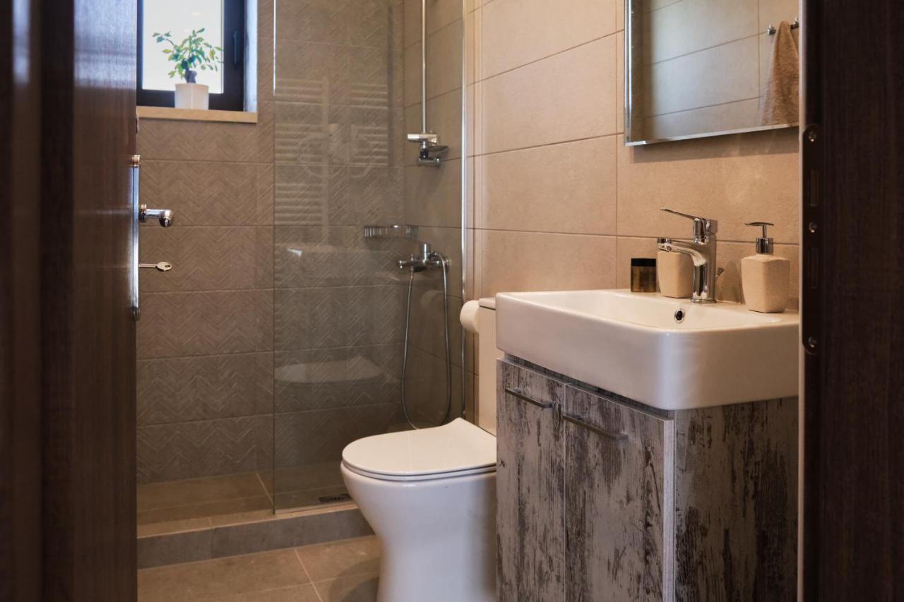 Loutraki  Villa Olive Valley מראה חיצוני תמונה