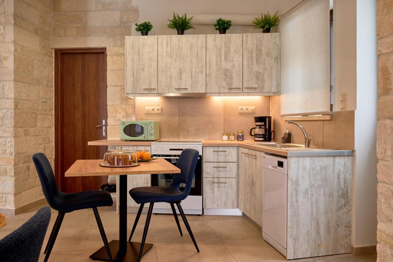 Loutraki  Villa Olive Valley מראה חיצוני תמונה