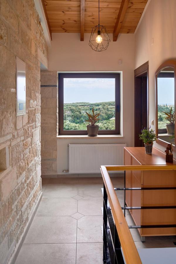 Loutraki  Villa Olive Valley מראה חיצוני תמונה